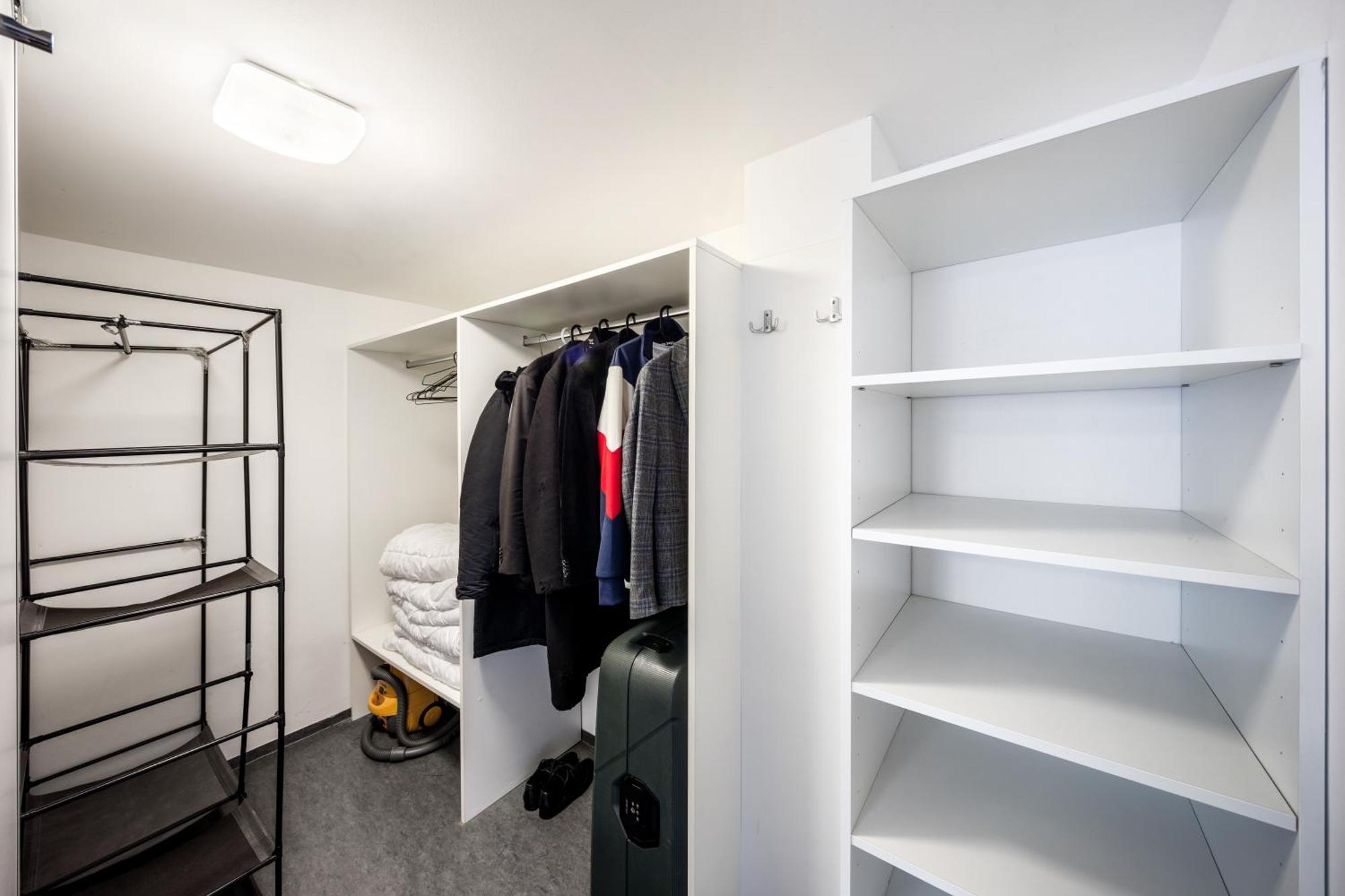 2-Level Apartments On Krizikova Near The Metro Prague Ngoại thất bức ảnh